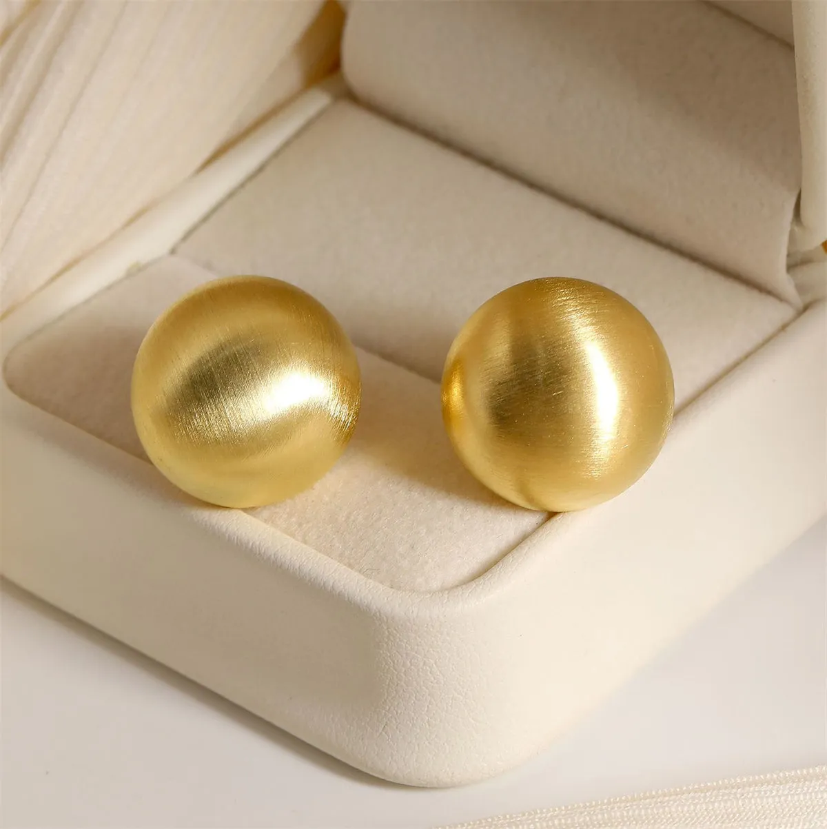 18K Gold-Plated Frosted Round Stud Earrings