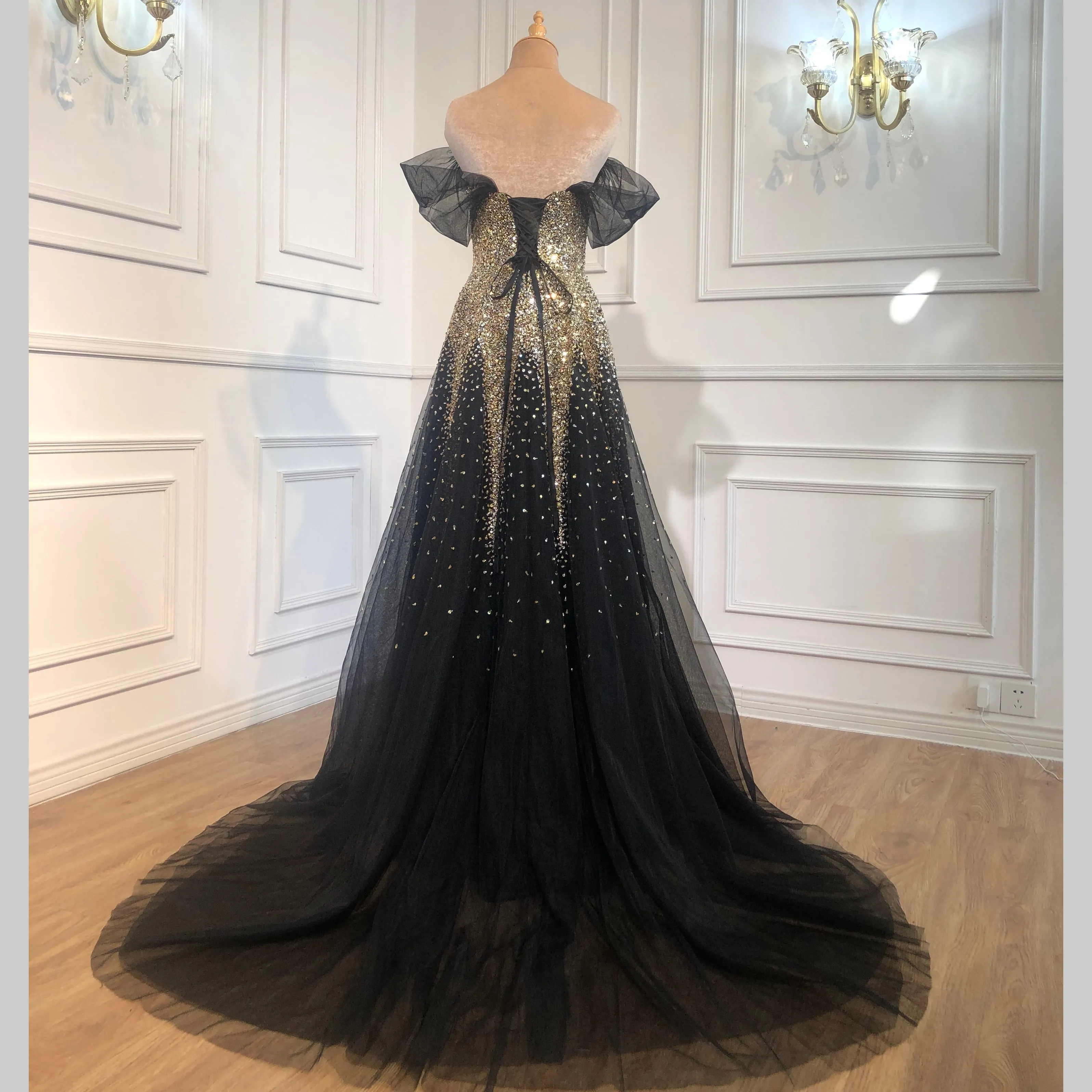 Black Gold A-line Luxury Evening Dresses Gowns