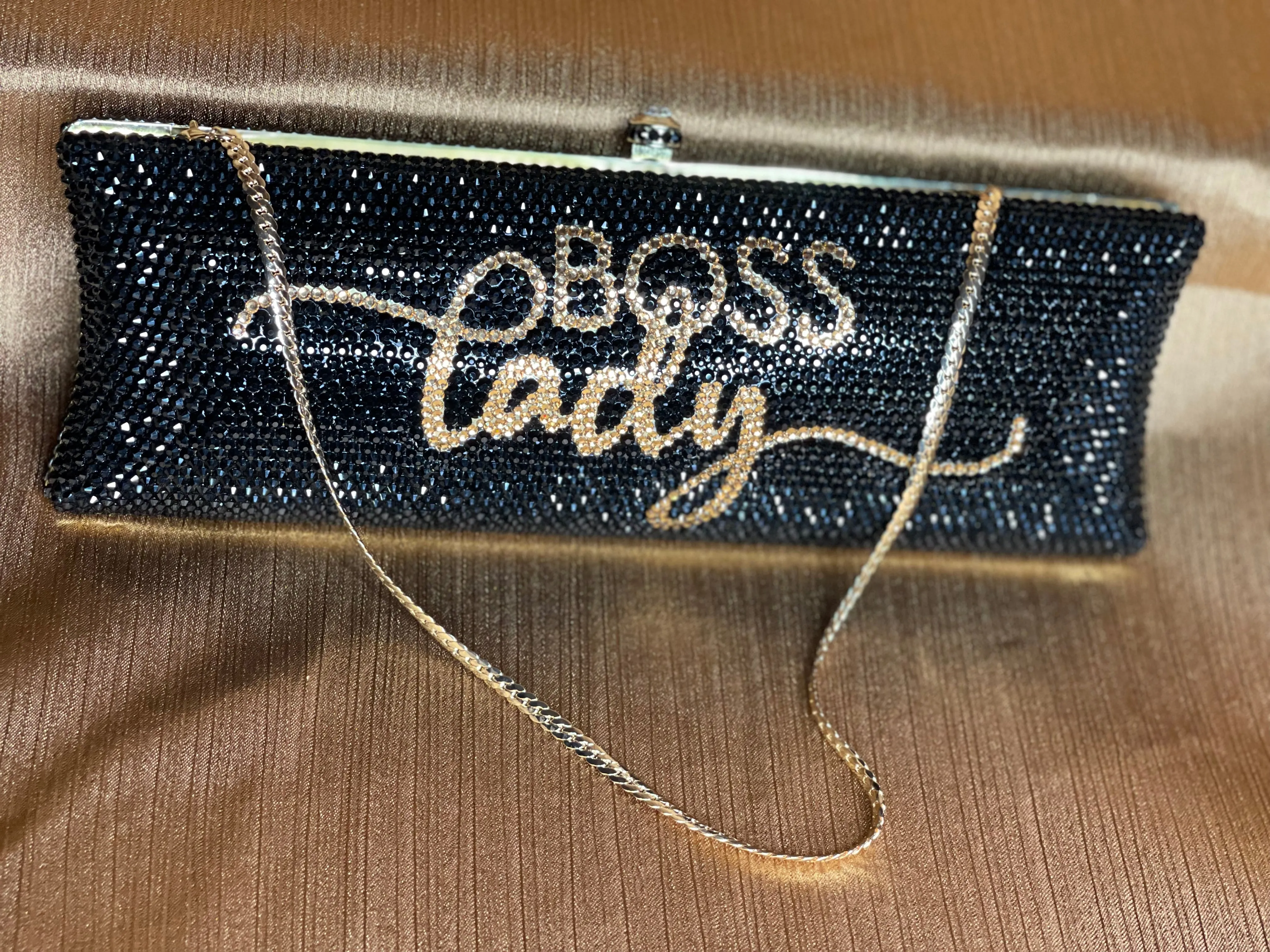 “BOSS LADY” CLUTCH BLACK/GOLD