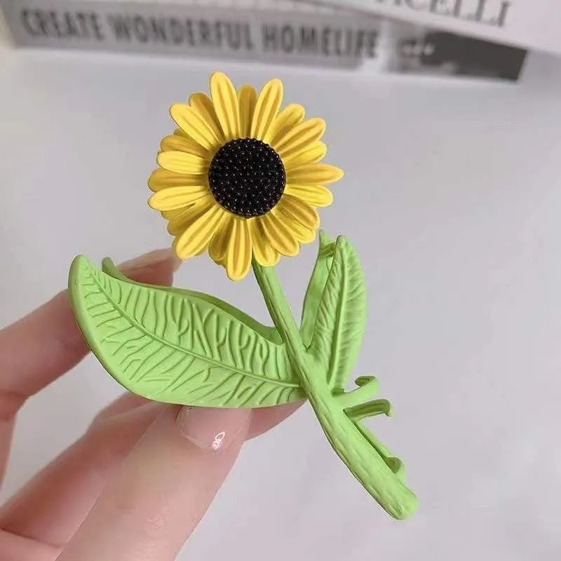Chic Sunflower Chignon Claw Clip Hair Clip