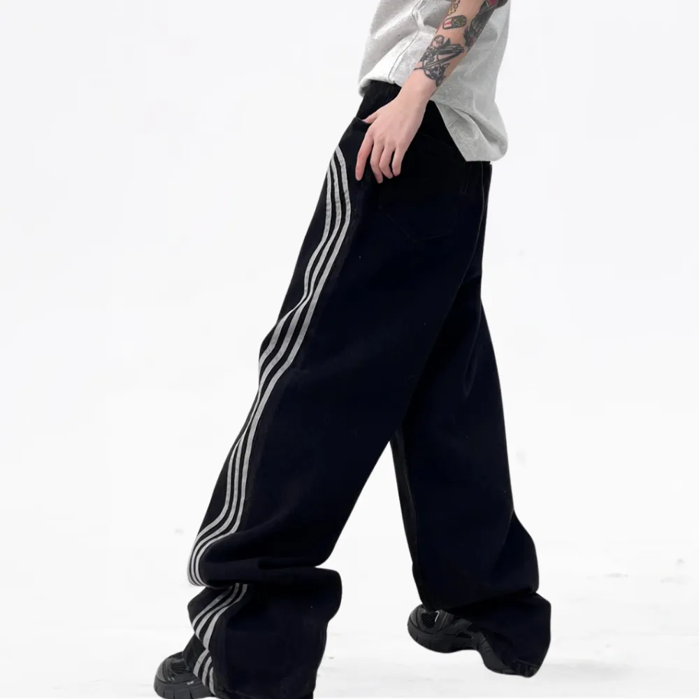 DF| Sport Dragon Print Jeans