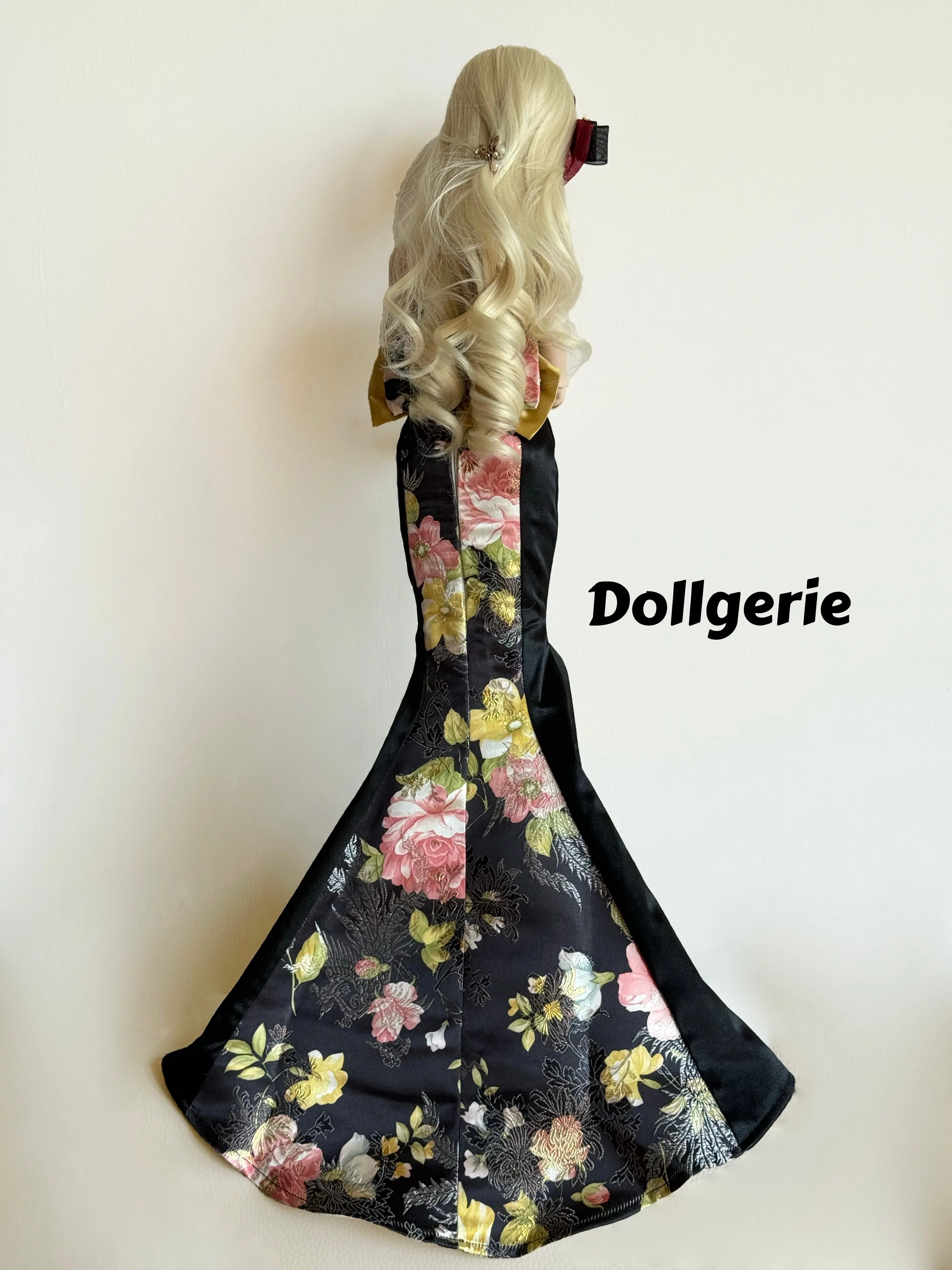 Golden Splendor Evening Gown for SmartDoll / DD