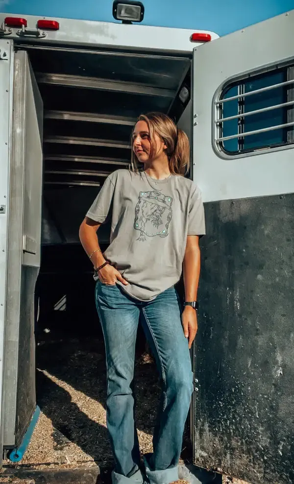 Gypsy Cowgirl Silhouette Tee: Olive / Modern Cowgirl