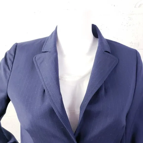 J Crew Women's Size 6 Navy Blue Pinstripe Suiting Wool Blazer Lined Career