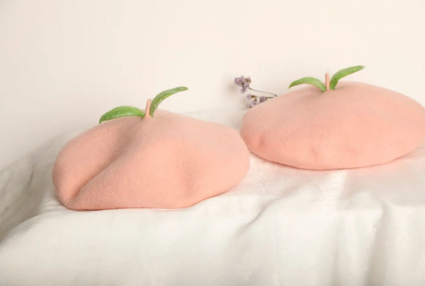 Juicy Peach Wool Beret
