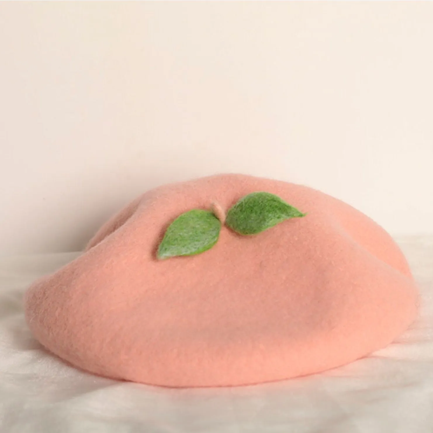 Juicy Peach Wool Beret