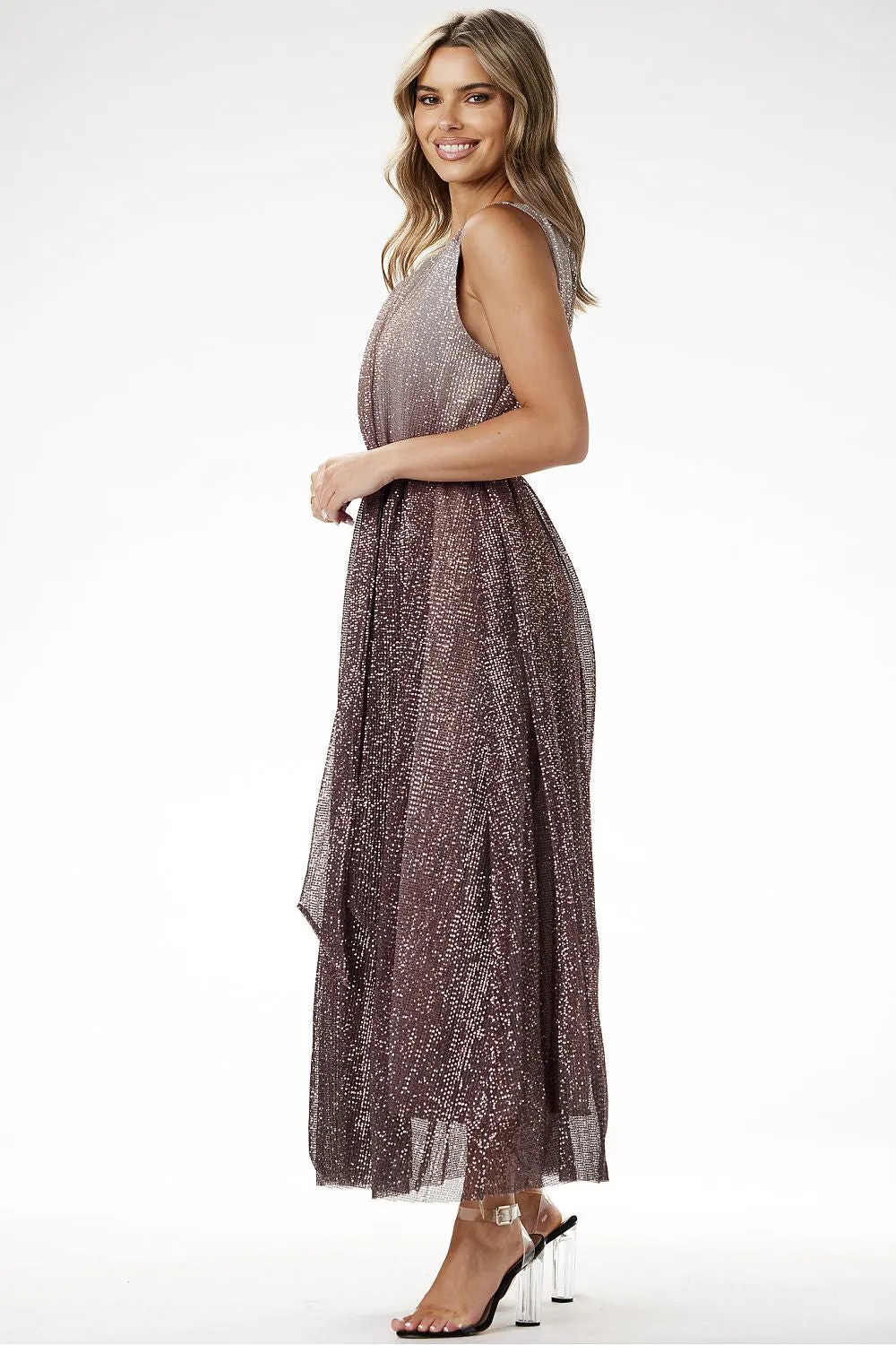 Long dress model 204240 awama