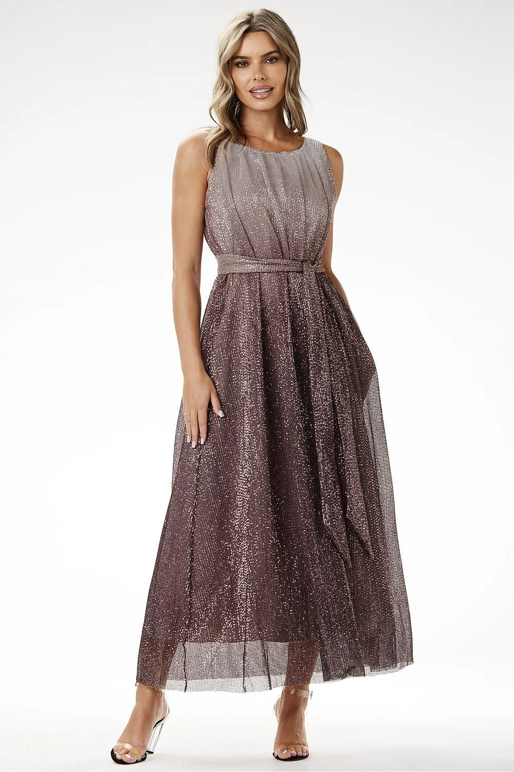 Long dress model 204240 awama
