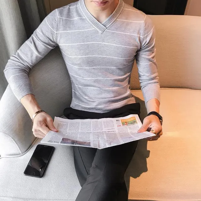 Men's Fashion V-Neck Sweater