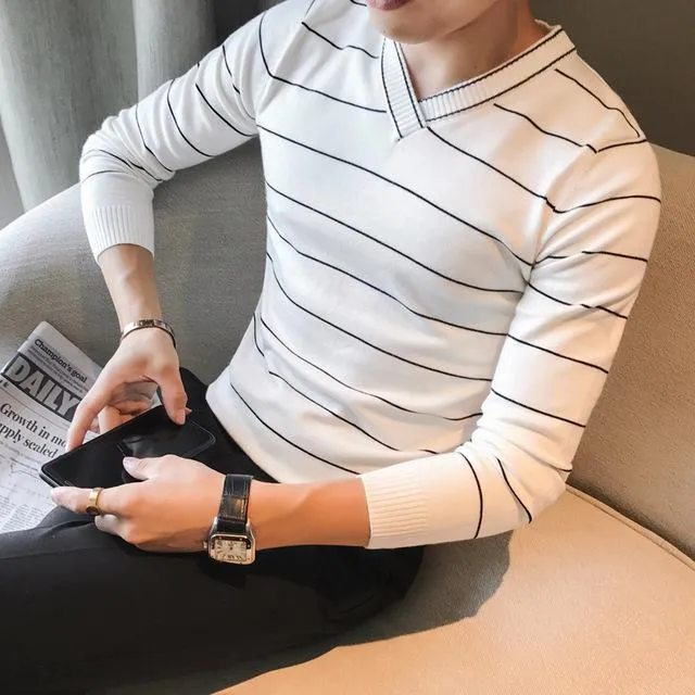 Men's Fashion V-Neck Sweater