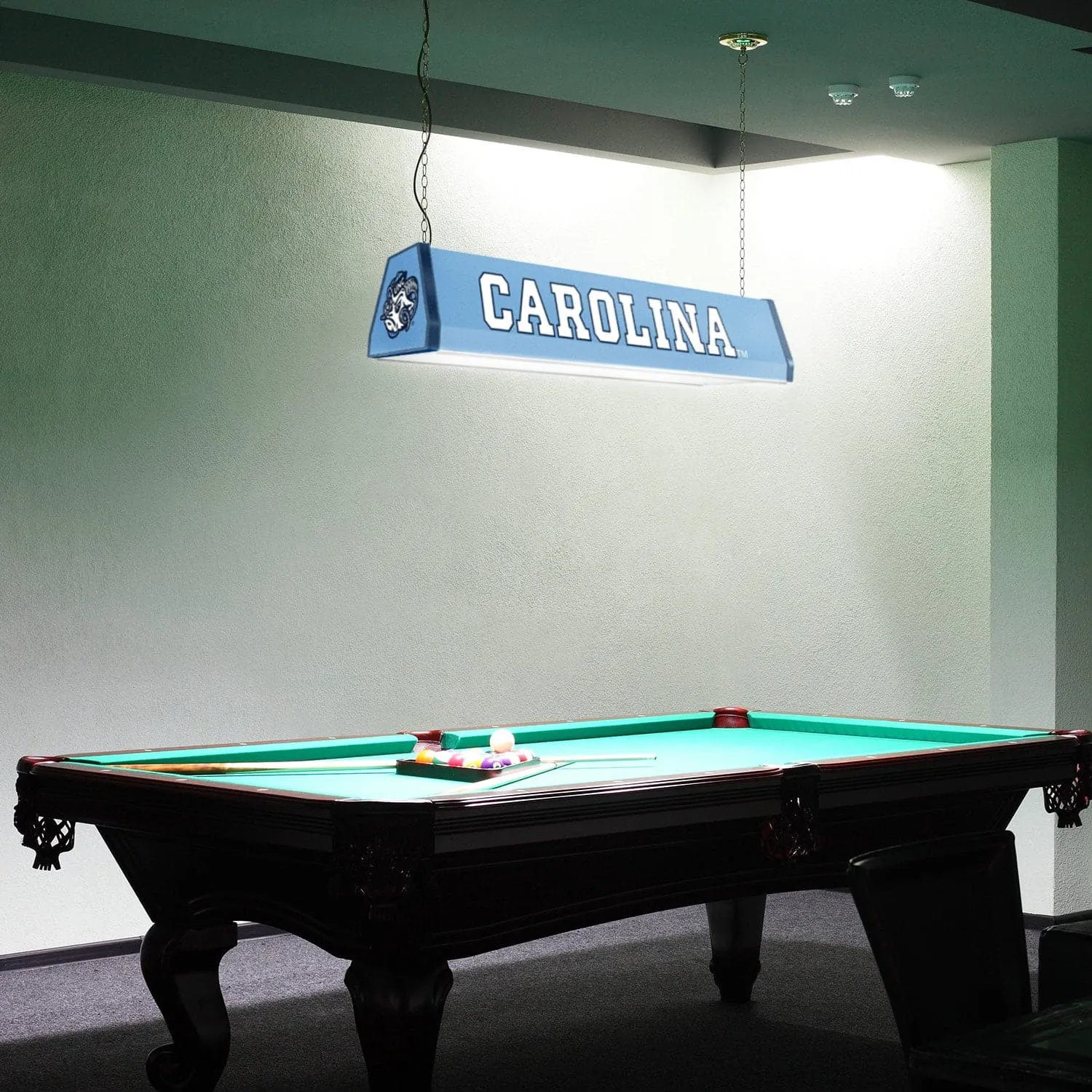 North Carolina Tar Heels: Standard Pool Table Light