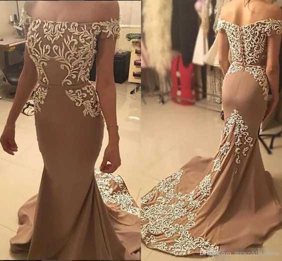 off the shoulder lace evening dresses long vintage short sleeve elegant modest evening gown 2021