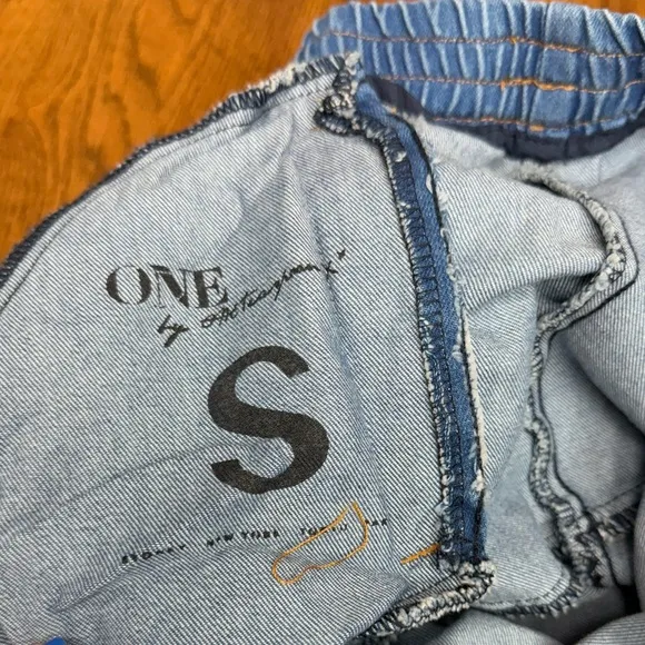 One Teaspoon Blue Calypsos Denim Harem Shorts - Size S NWT