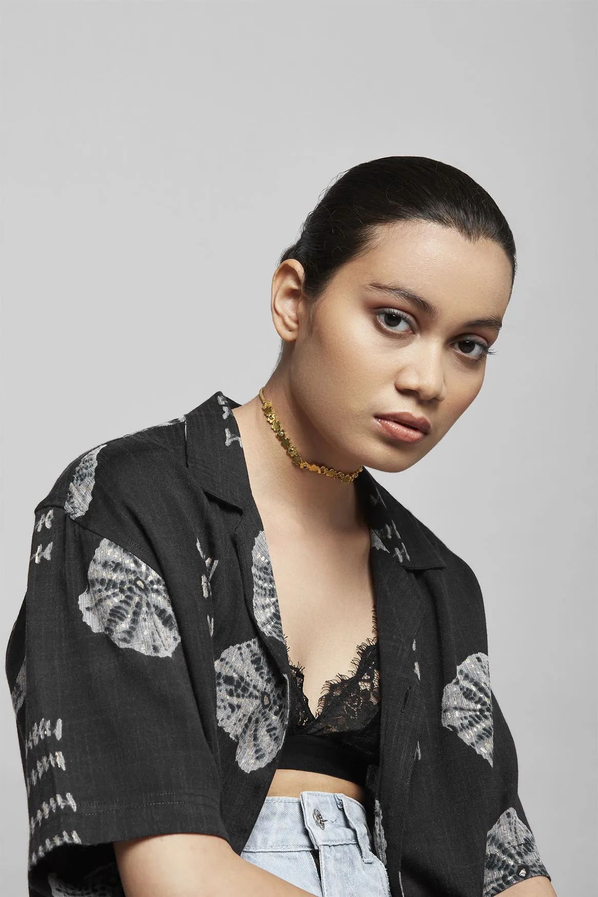 Roma Narsinghani Spine choker Choker The piece is set in brass, with 18KT gold finesse. Each piece is unique and handcrafted by our artisans. RNLOVE22