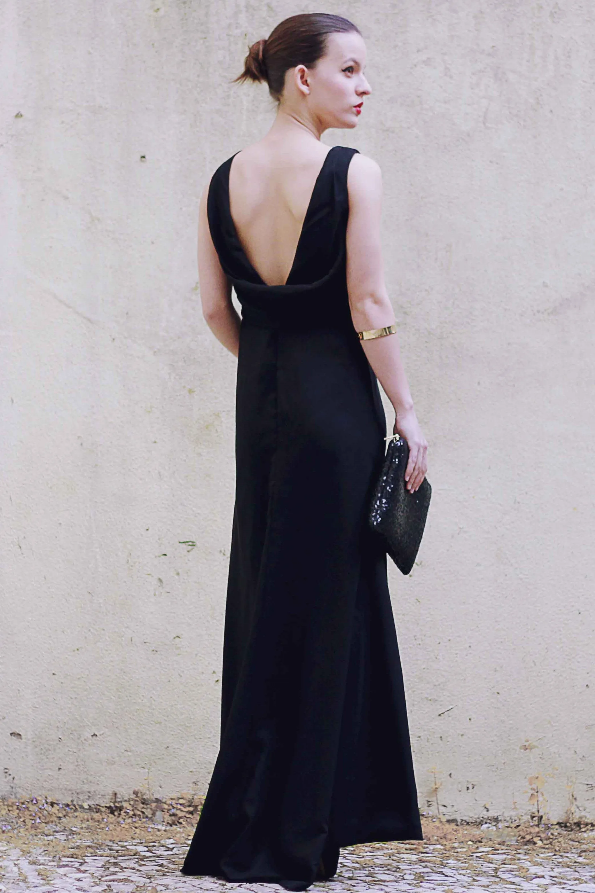 Sheath Small Round Collar Floor Length Front Slit Backless Chiffon Evening Dress