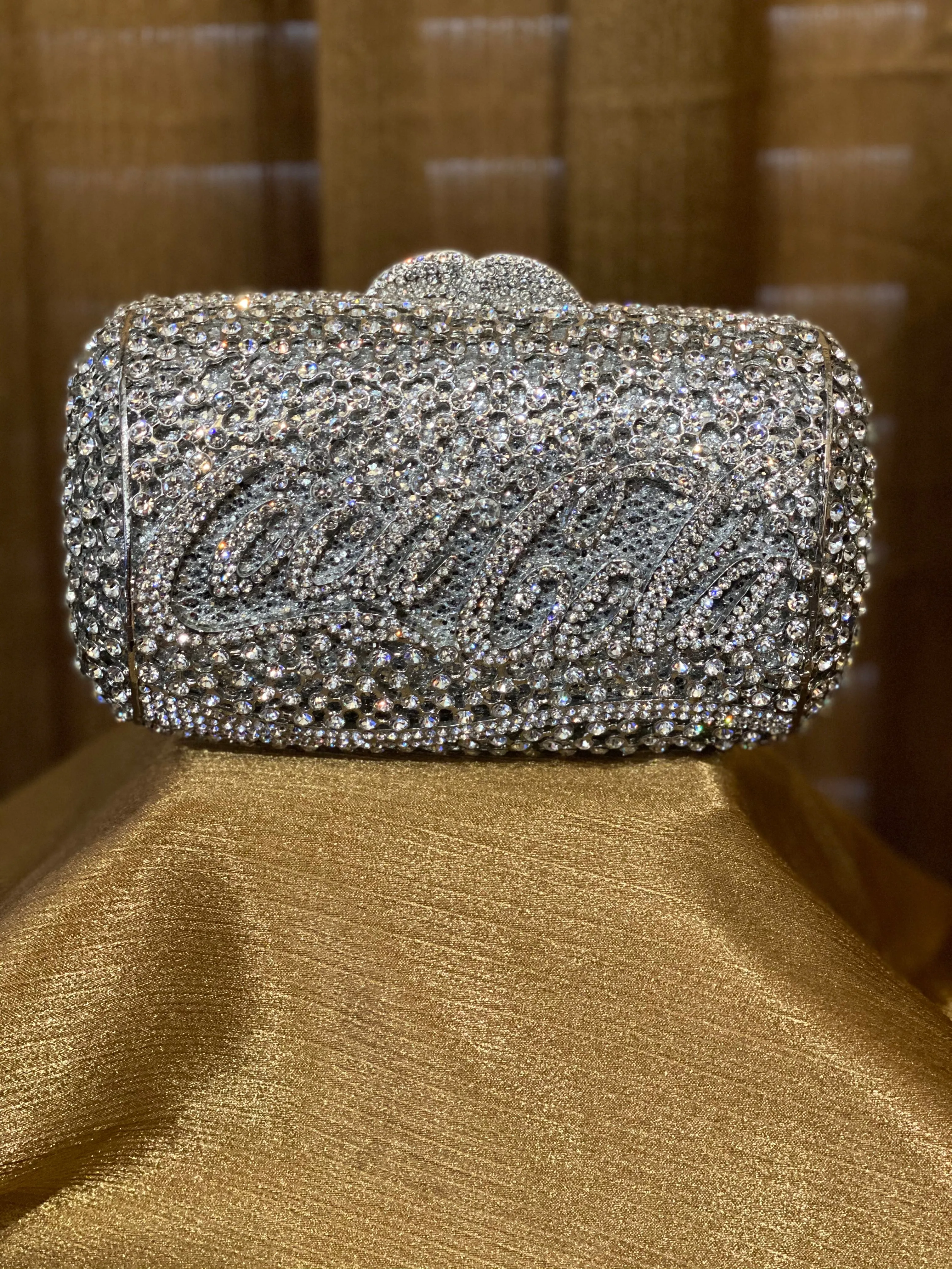 “VIP” (SILVER CRYSTAL COCA COLA)